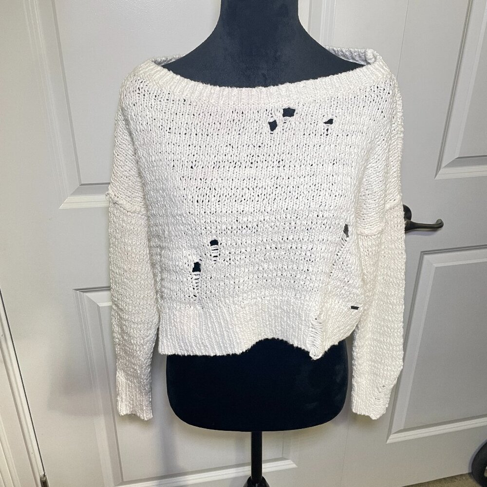 Women's Small Hollister Off-White Cropped Distressed Sweater